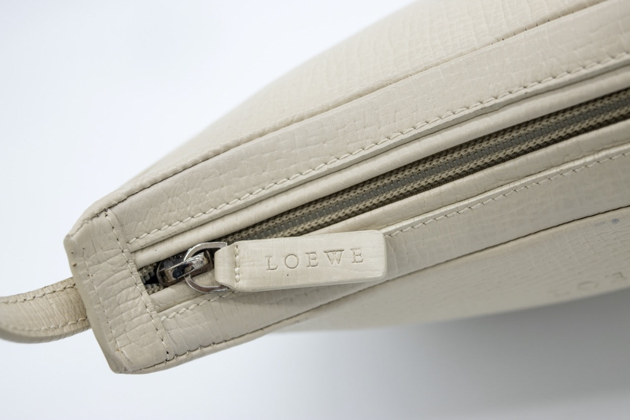 Loewe Vintage Crescent Shoulder Bag Cream Textured Leather Hobo