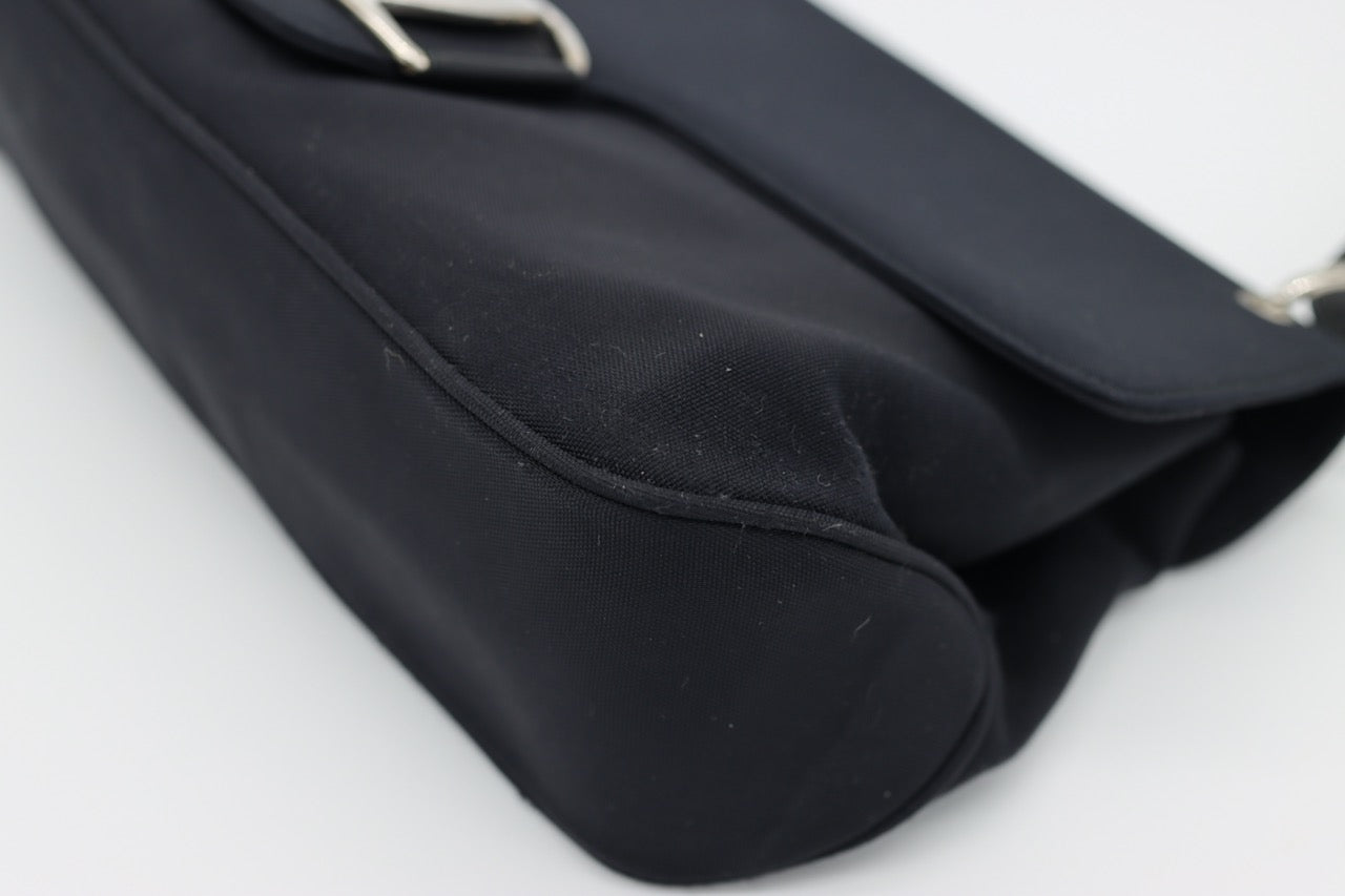 Salvatore Ferragamo Black Vara Shoulder Bag