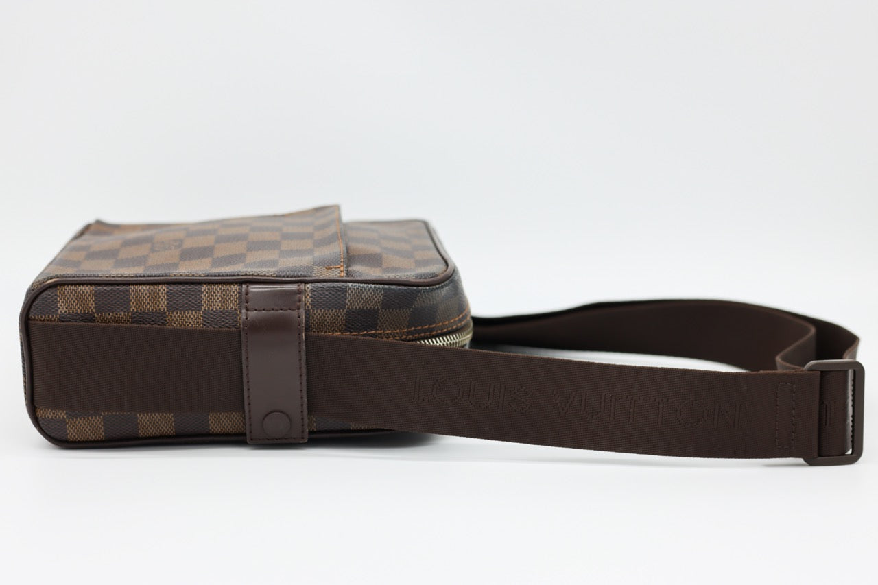 Louis Vuitton Damier Ebene Olav PM Messenger Bag