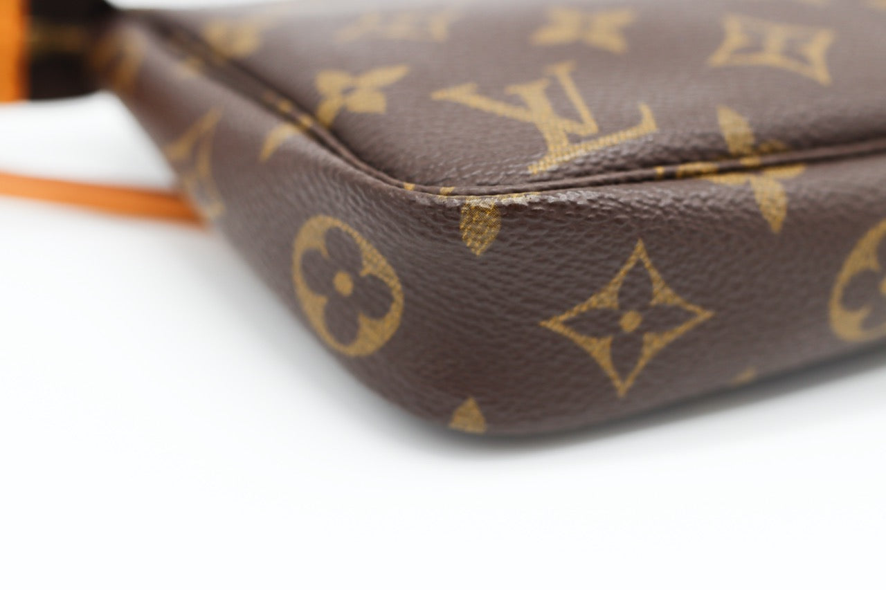 Louis Vuitton Monogram Pochette Accessories