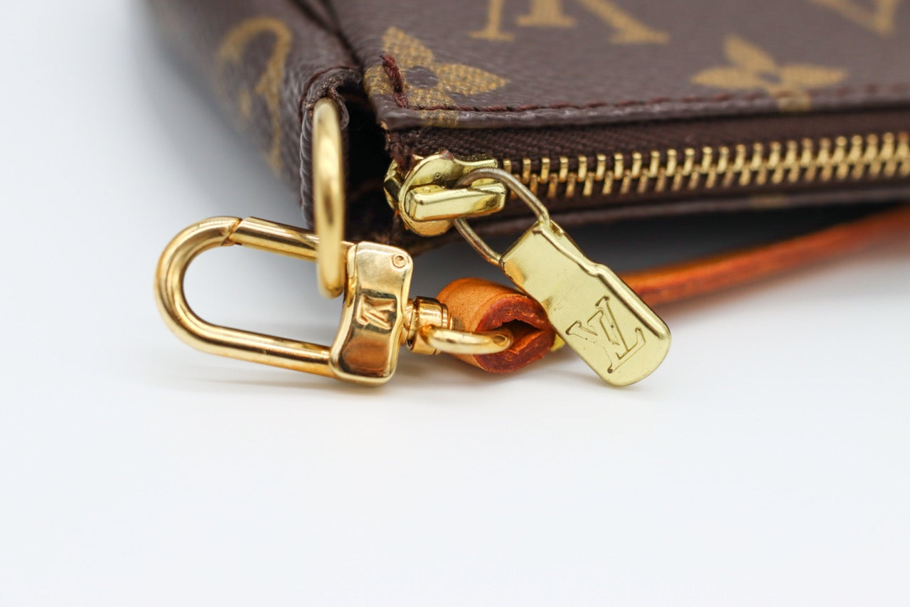 Louis Vuitton Monogram Pochette Accessories